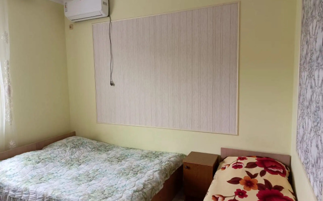 Azaliya Guest house