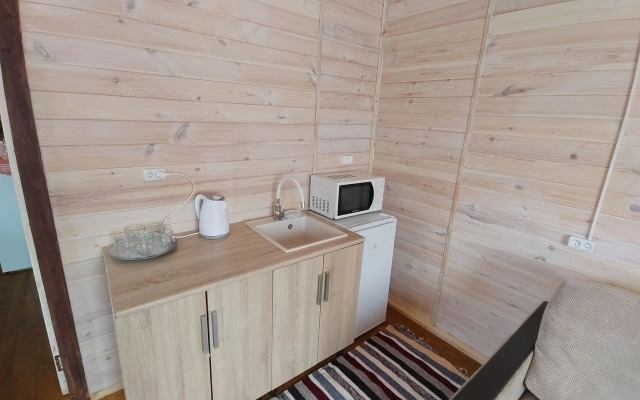 Na Lesnoy Ulitse 29A Private House