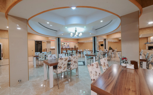 Natali Hotel