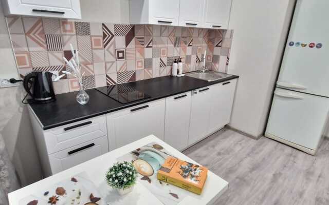 Квартира Родионова 202/1-107