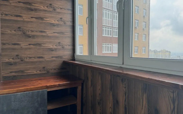 Apartamenty Avrora na Mikhalitsyna 1. 10 etazh