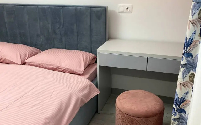 Апартаменты двухкомнатные с двумя кроватями, гардеробной и кухней-гостиной