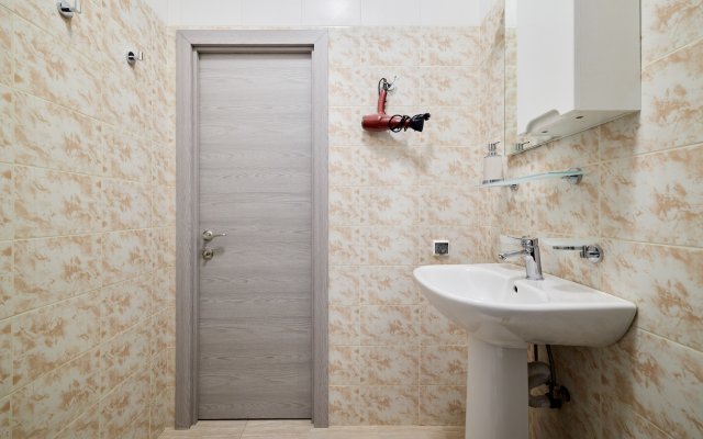 Апартаменты Prudius Apart на Васильевском острове (Осень)