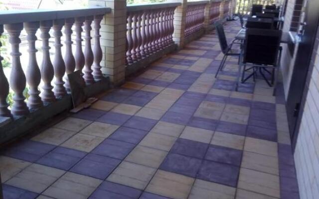 8 Sestyor Guest House