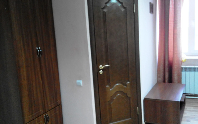 V Tsentre Flat