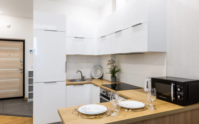 Dizaynerskaya Dvukhkomnatnaya V Rayone Lebyazhiy Flat
