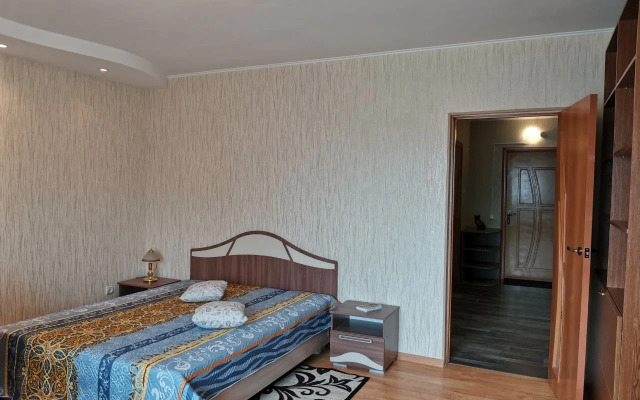 Yevrodvushka V Tsentre Zelenogradska Flat
