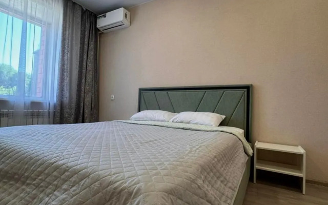 Na Ulitse Lomonosova 197 Flat