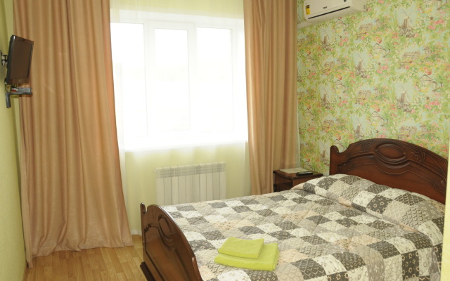 Отель Small Hotel