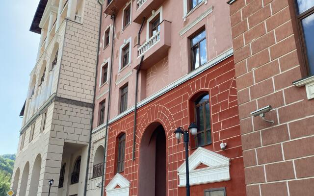 Gornaya Karusel' 6  Apartments