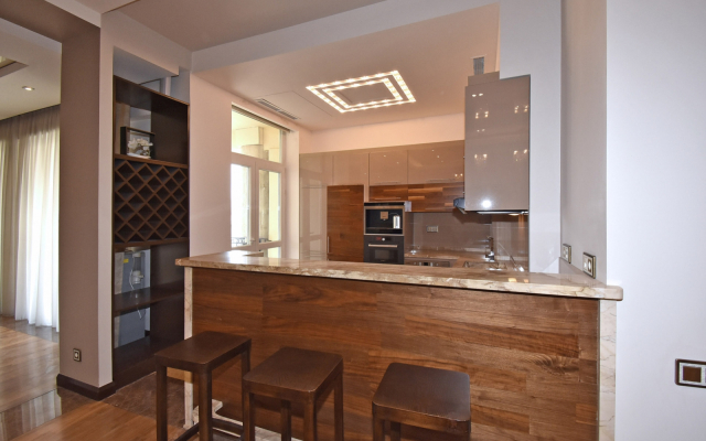 Uyutnaya Na Severnom Prospekte Hh555 Flat