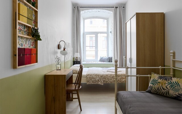 Soul Kitchen Living quarters