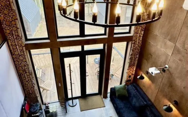 Barn Hause Glamping