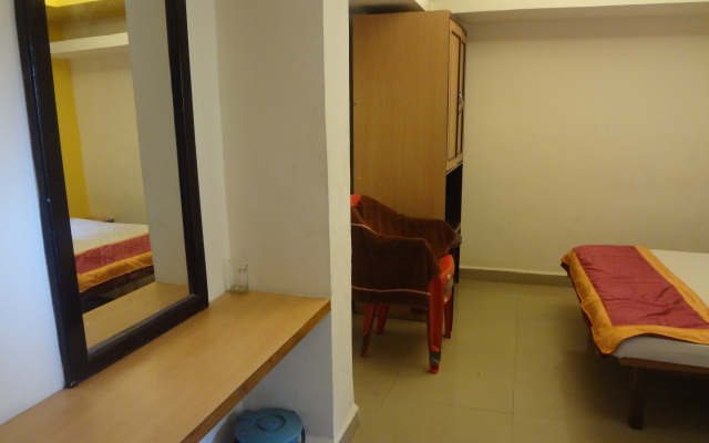 Sai Prabhavati Apart-Hotel