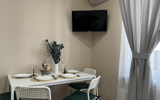 U Metro V G. Kazan Rodiny 26 B Flat