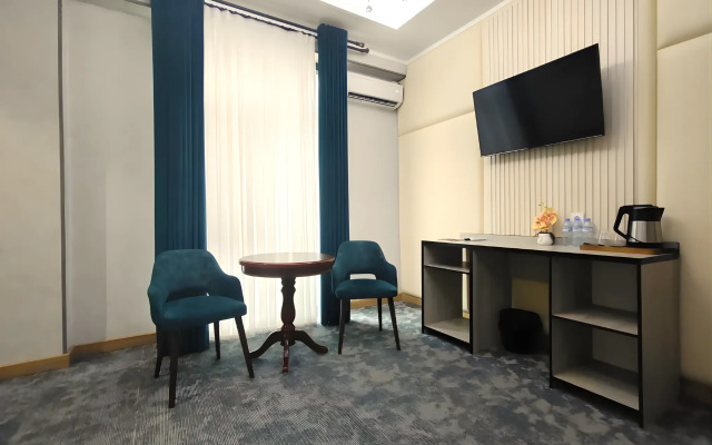 Отель Blue Shore International