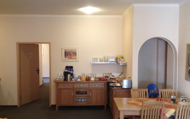 Отель Garni Viktoria