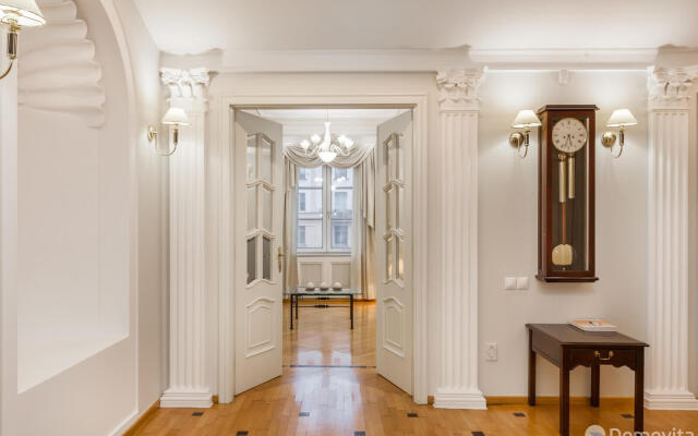 5-komnatnye HomeApart pr-t Nezavisimosti, 13 Apartments