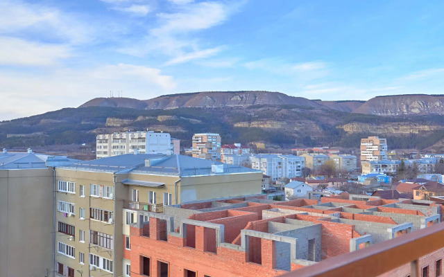 Квартира с видом на Эльбрус