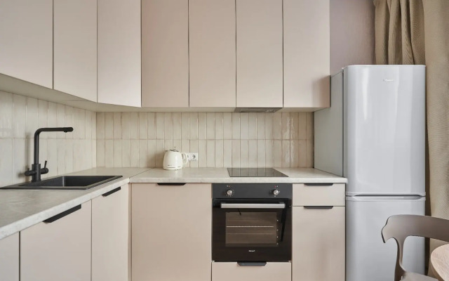 Ryadom Les Pochuvstvuj Raznitsu Bez Komissii I Pereplat Flat