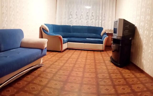 4kh Komnatnyye Na Ul Sverdlova 48 Apartments