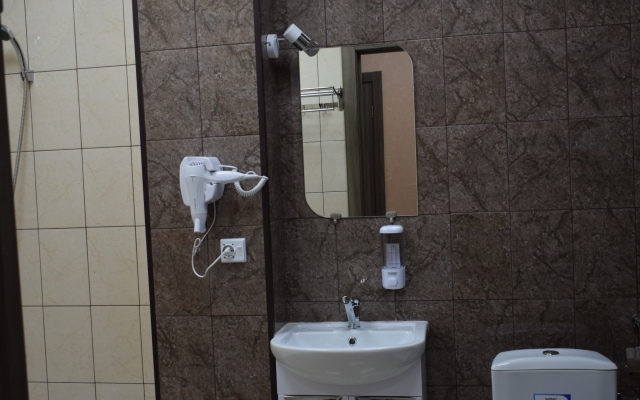 Centr City Hotel