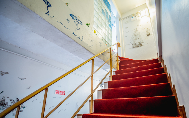 Menulis Coolly House Patong Guest House