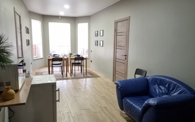 Ostrovskogo 11 Guest House