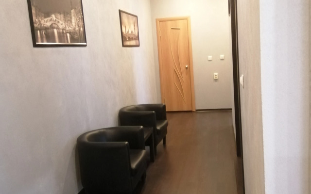 Dvushka Na Naberezhnoy Flat