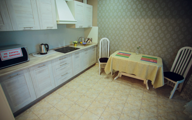 Na Oktyabr'skoj Revolyutsii 27 Apartments