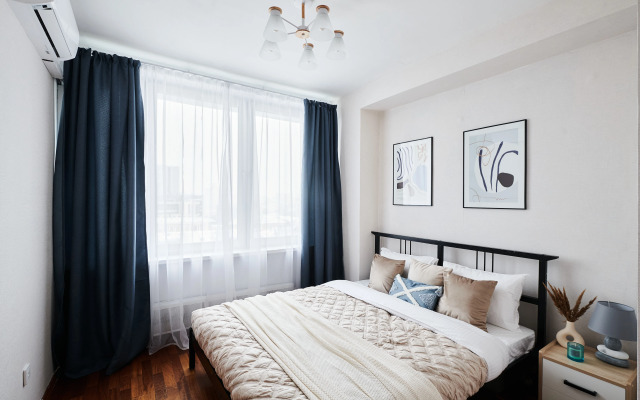 Квартира GM Apartments Стильная Трехкомнатная с видом на Новый Арбат