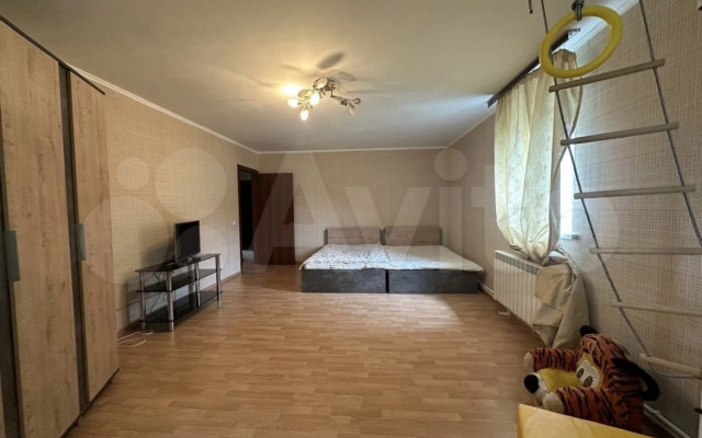 Частный дом Просторный домик