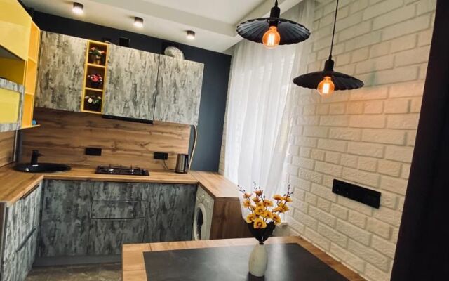 Апартаменты Современные на улице Коммунаров