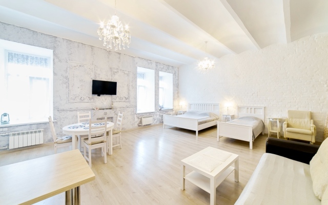 Sutki-Dom - Personnage Apartments