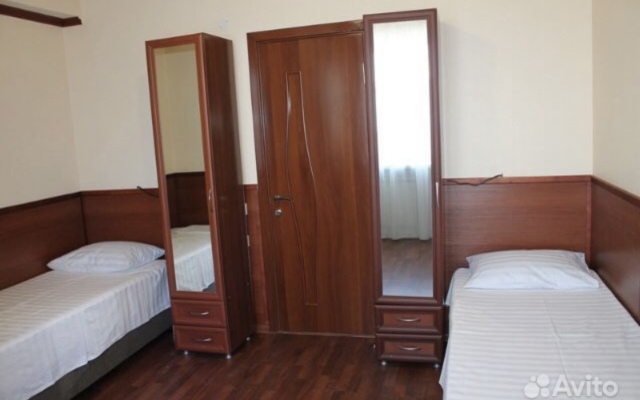 Гостевой Дом Семейный на Трудящихся 68А