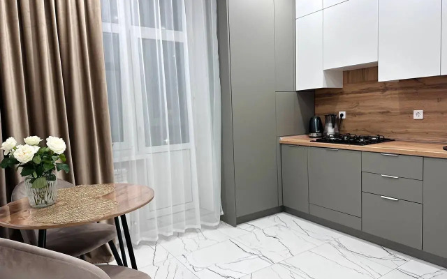 Lyuks Na Rossiyskom Flat