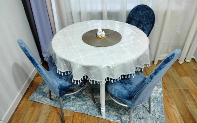 U Dubovoy roschi Petra I Flat