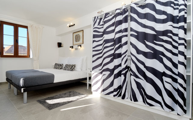 Apart-Hotel Zebra