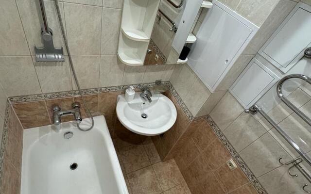 Квартира уютная Гарибальди 15к1