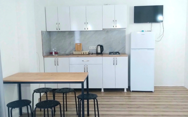 Bambuki Guest House