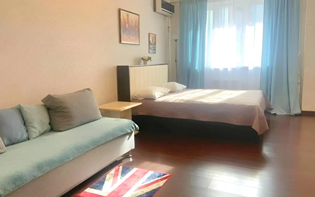 Апартаменты на Кубанской набережной