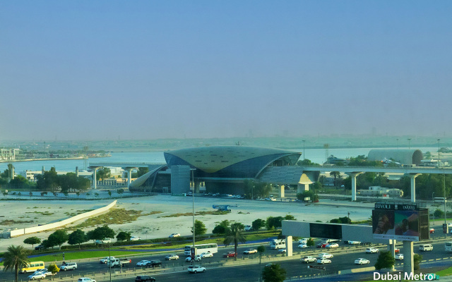 Grand Kingsgate Waterfront By Millennium Hotel