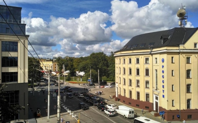 Апартаменты на Театральной 33