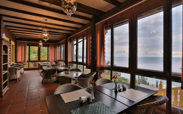 Villa Akvavizi Hotel