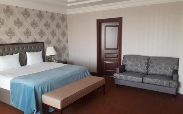 Sultan Plaza Hotel