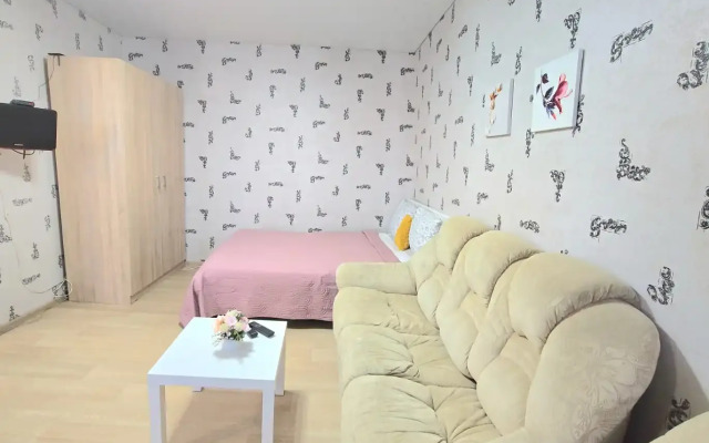 Komsomolskaya 105 Flat