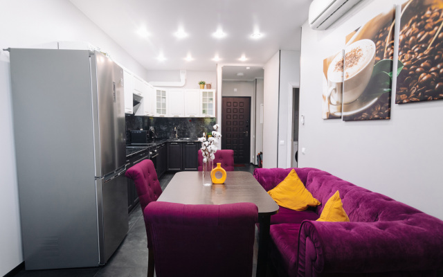 Апартаменты Lalapart Strawberry с дизайнерским ремонтом у метро Дмитровская