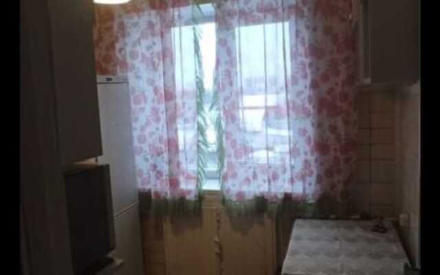 Oktyabryskaya 20/42 Apartments