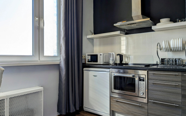 KvartiraSvobodna Gerasima Kurina Apartment