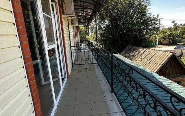 Mini hotel "dom Turista"